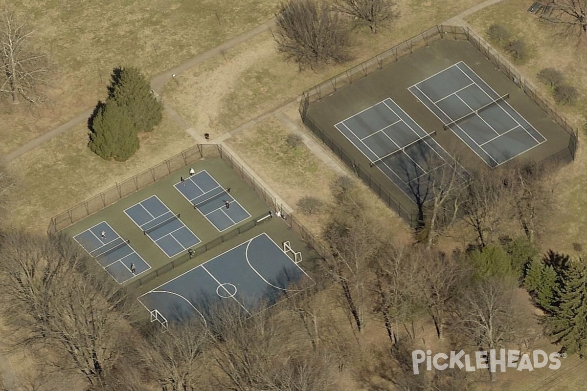 Photo of Pickleball at Des Pres Park